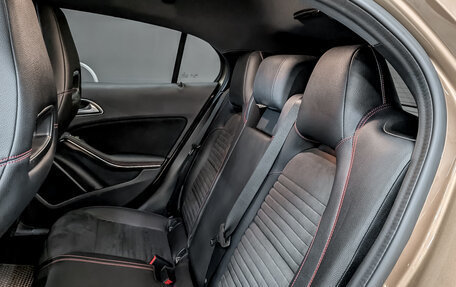 Mercedes-Benz GLA, 2018 год, 2 650 000 рублей, 12 фотография