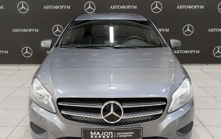 Mercedes-Benz A-Класс, 2015 год, 1 800 000 рублей, 2 фотография