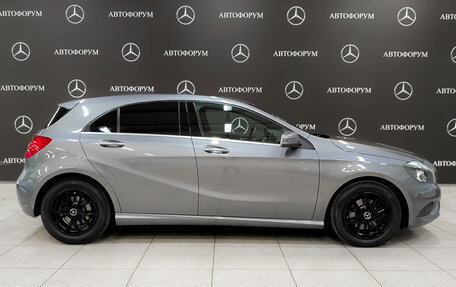 Mercedes-Benz A-Класс, 2015 год, 1 800 000 рублей, 4 фотография