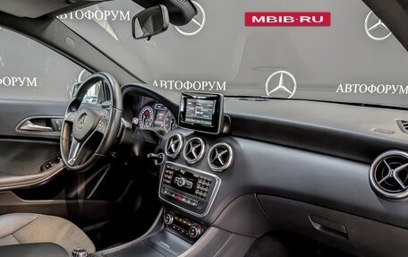 Mercedes-Benz A-Класс, 2015 год, 1 800 000 рублей, 11 фотография