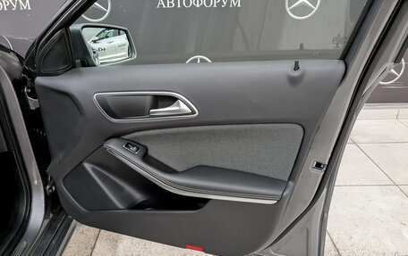 Mercedes-Benz A-Класс, 2015 год, 1 800 000 рублей, 23 фотография