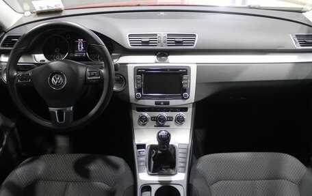 Volkswagen Passat B7, 2013 год, 865 000 рублей, 9 фотография
