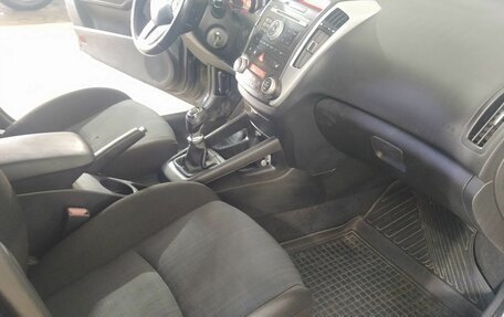 KIA cee'd I рестайлинг, 2011 год, 684 000 рублей, 17 фотография