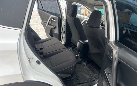 Toyota RAV4, 2019 год, 2 100 000 рублей, 11 фотография