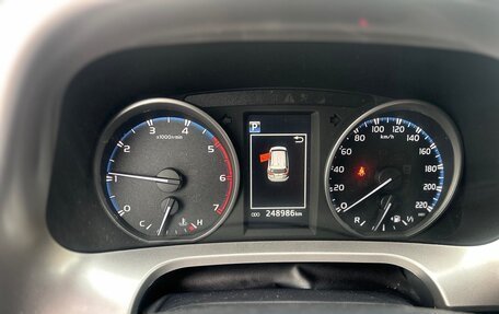 Toyota RAV4, 2019 год, 2 100 000 рублей, 17 фотография