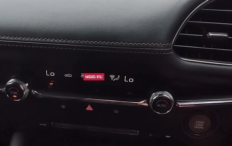 Mazda 3, 2019 год, 2 500 000 рублей, 16 фотография