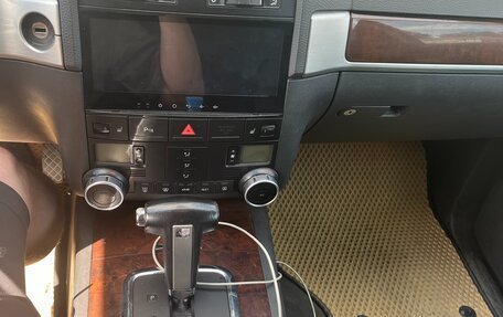 Volkswagen Touareg III, 2007 год, 1 550 000 рублей, 6 фотография