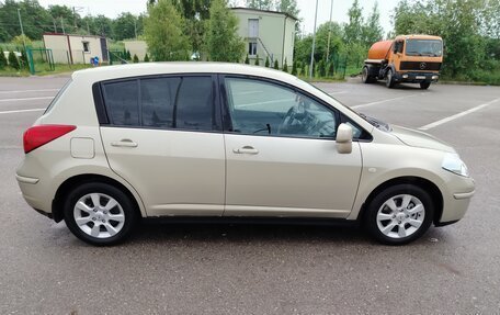 Nissan Tiida, 2010 год, 900 000 рублей, 7 фотография
