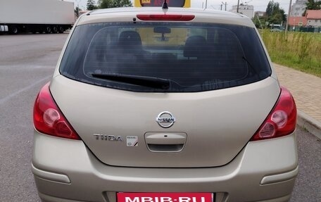 Nissan Tiida, 2010 год, 900 000 рублей, 10 фотография