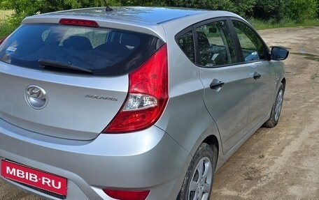 Hyundai Solaris II рестайлинг, 2014 год, 870 000 рублей, 3 фотография