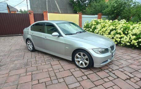 BMW 3 серия, 2005 год, 1 195 000 рублей, 12 фотография