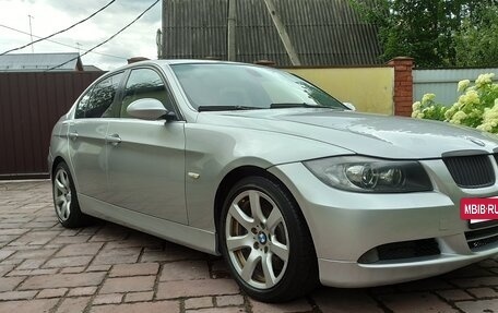 BMW 3 серия, 2005 год, 1 195 000 рублей, 15 фотография