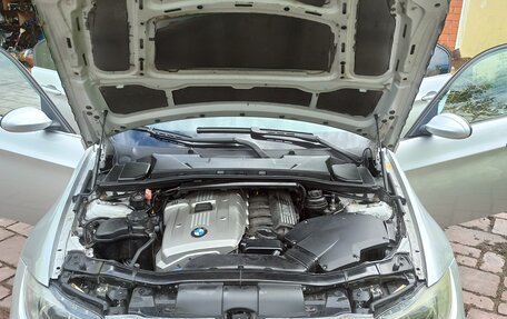 BMW 3 серия, 2005 год, 1 195 000 рублей, 33 фотография