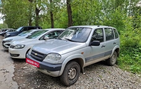 Chevrolet Niva I рестайлинг, 2003 год, 265 000 рублей, 5 фотография