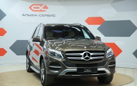 Mercedes-Benz GLE, 2015 год, 2 590 000 рублей, 3 фотография