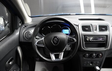 Renault Logan II, 2018 год, 1 649 000 рублей, 11 фотография