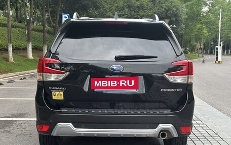 Subaru Forester, 2022 год, 3 380 000 рублей, 5 фотография