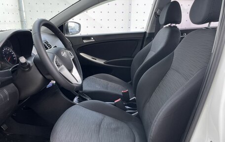 Hyundai Solaris II рестайлинг, 2016 год, 1 100 000 рублей, 11 фотография