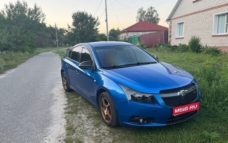 Chevrolet Cruze II, 2011 год, 860 000 рублей, 1 фотография