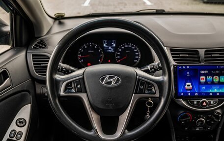 Hyundai Solaris II рестайлинг, 2014 год, 900 000 рублей, 16 фотография