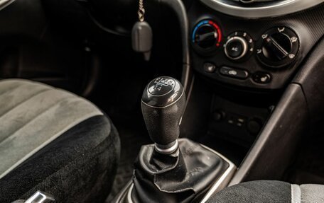 Hyundai Solaris II рестайлинг, 2014 год, 900 000 рублей, 22 фотография