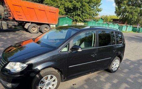 Volkswagen Touran III, 2007 год, 670 000 рублей, 5 фотография