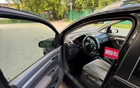 Volkswagen Touran III, 2007 год, 670 000 рублей, 11 фотография