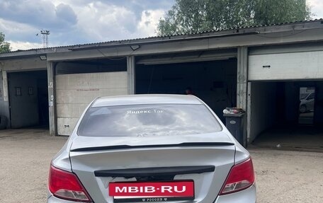 Hyundai Solaris II рестайлинг, 2015 год, 550 000 рублей, 5 фотография