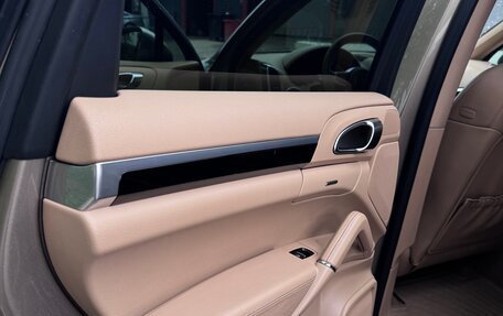 Porsche Cayenne III, 2015 год, 2 700 000 рублей, 16 фотография