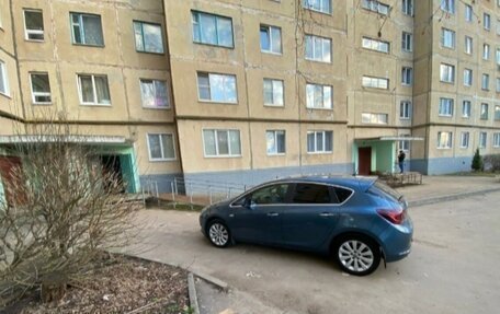 Opel Astra J, 2012 год, 640 000 рублей, 2 фотография