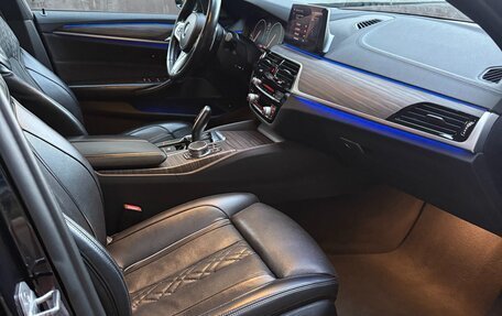 BMW 5 серия, 2019 год, 3 800 000 рублей, 8 фотография