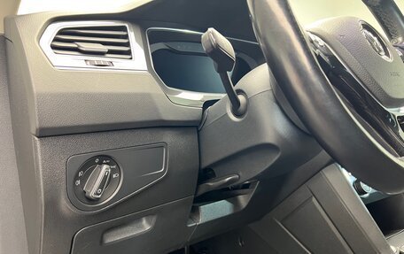 Volkswagen Tiguan II, 2017 год, 2 148 000 рублей, 8 фотография