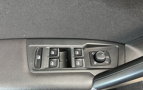 Volkswagen Tiguan II, 2017 год, 2 148 000 рублей, 12 фотография