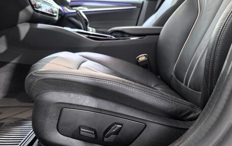 BMW 5 серия, 2020 год, 4 750 000 рублей, 13 фотография