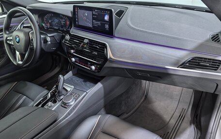 BMW 5 серия, 2020 год, 4 750 000 рублей, 17 фотография