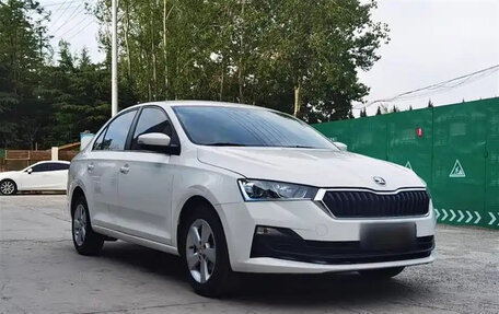 Skoda Rapid II, 2021 год, 1 030 000 рублей, 3 фотография