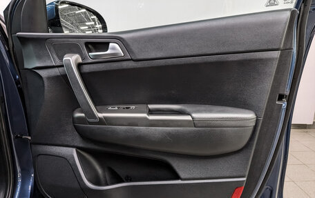 KIA Sportage IV рестайлинг, 2020 год, 2 175 000 рублей, 23 фотография