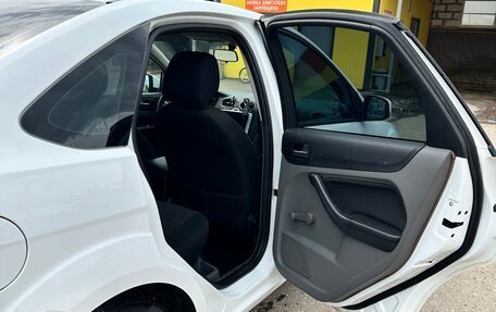 Ford Focus II рестайлинг, 2011 год, 700 000 рублей, 2 фотография