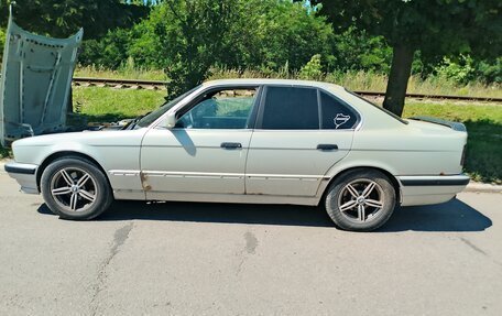BMW 5 серия, 1990 год, 280 000 рублей, 3 фотография