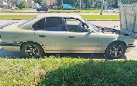 BMW 5 серия, 1990 год, 280 000 рублей, 6 фотография