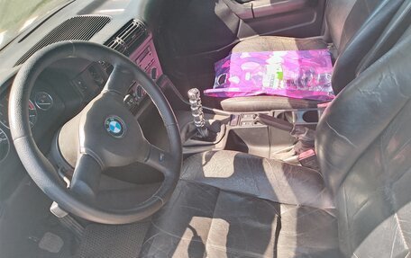 BMW 5 серия, 1990 год, 280 000 рублей, 14 фотография