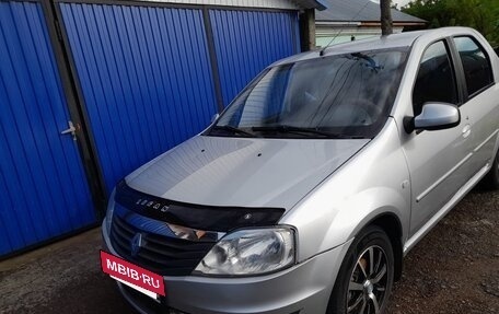Renault Logan I, 2013 год, 620 000 рублей, 2 фотография