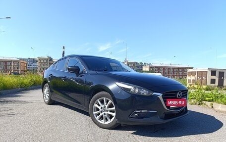 Mazda 3, 2018 год, 1 450 000 рублей, 18 фотография