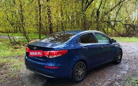 KIA Rio III рестайлинг, 2015 год, 820 000 рублей, 3 фотография