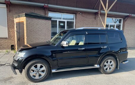 Mitsubishi Pajero IV, 2010 год, 2 400 000 рублей, 4 фотография