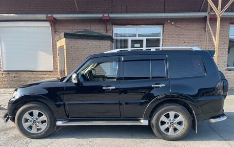 Mitsubishi Pajero IV, 2010 год, 2 400 000 рублей, 9 фотография
