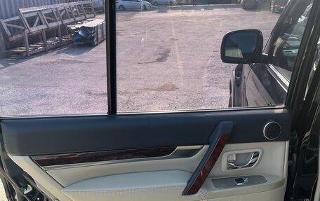 Mitsubishi Pajero IV, 2010 год, 2 400 000 рублей, 13 фотография