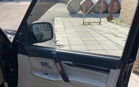 Mitsubishi Pajero IV, 2010 год, 2 400 000 рублей, 15 фотография