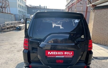 Mitsubishi Pajero IV, 2010 год, 2 400 000 рублей, 5 фотография