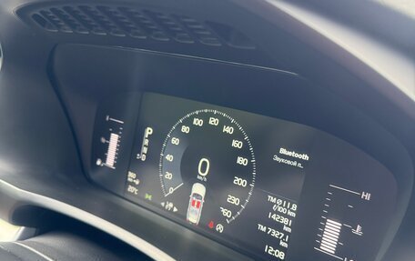Volvo XC90 II рестайлинг, 2018 год, 3 300 000 рублей, 17 фотография